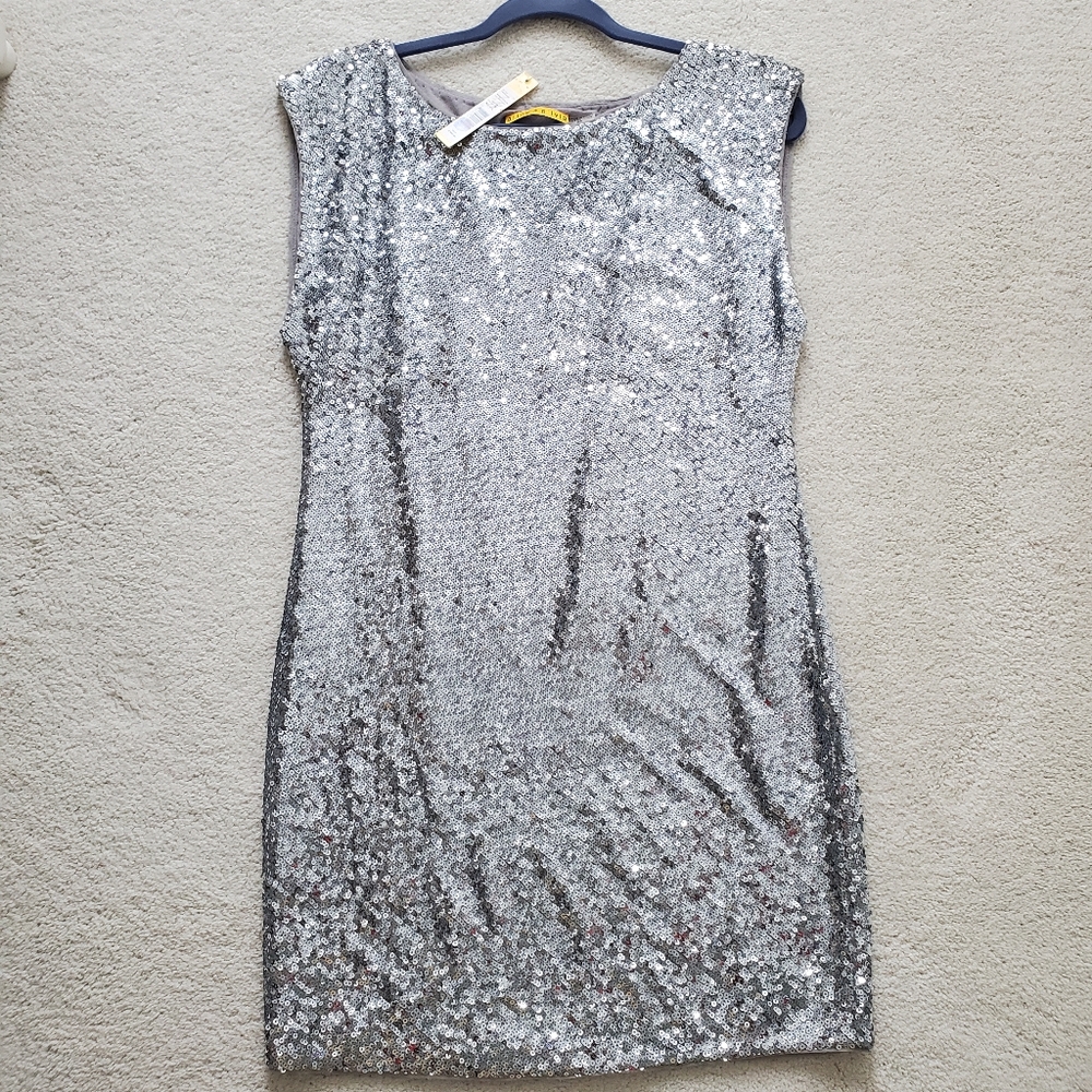 NWT Alice + Olivia Marina Silver Sequin Dolman Mini Dress szS